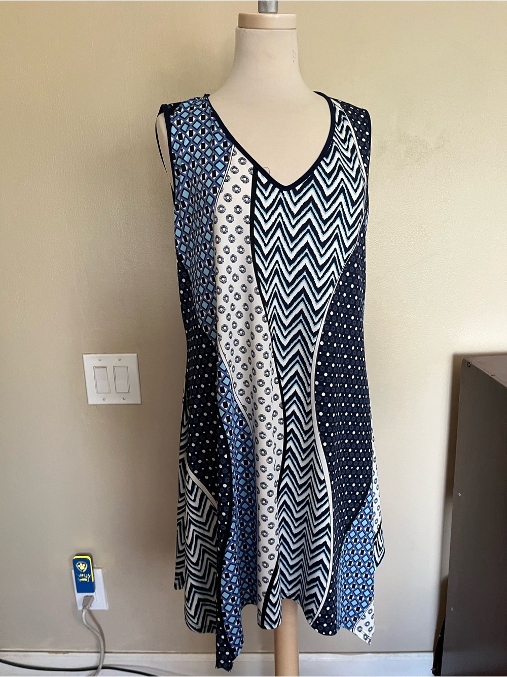 Sleeveless V-Neck Midi Dress in Blue & White Patchwork Print